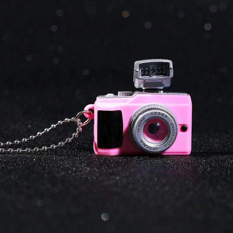 Vintage Camera Pendant Necklace For Men Women Punk Luminous Small Camera Long Chain Necklaces Couple Jewelry Friendship Gifts Secondary image
