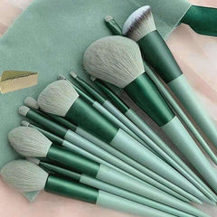 Soft Fluffy Makeup Brushes Set