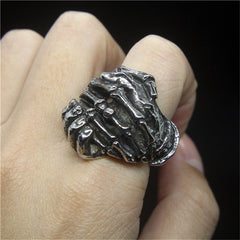 Stainless Steel Vintage Claw Ring Men Biker Punk Hug Handshake Friend Ring