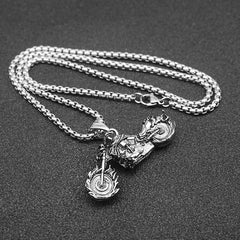 European and American hipsters skull flame motorcycle fashion hip-hop punk soul chariot men&#39;s necklace gift