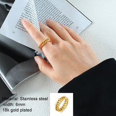 Chloe's Chunky Chain Ring