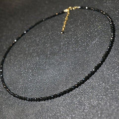 Simple Black Beads Short Necklace