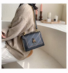 Retro Bee Shoulder Bag Simple Leather Crossbody Bags