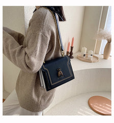 Retro Bee Shoulder Bag Simple Leather Crossbody Bags