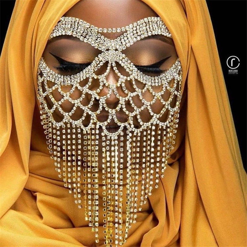 Belladonna Rhinestone Chain Veil Mask