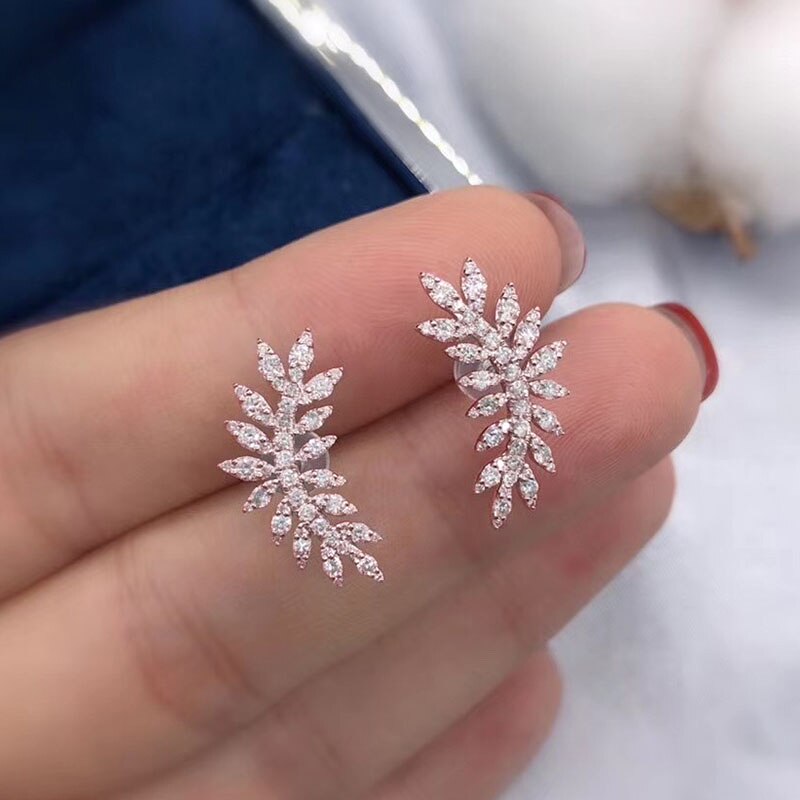Huitan Small Fresh Leaves Earrings with CZ Stone Aesthetic Jewelry for Women Silver Color Fashion Earrings Wedding Accessories Secondary image