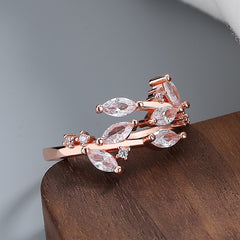 Bella's Zircon Hug Rings: A Perfect Gift for the Perfect Hug