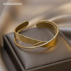 White Shellfish Board Bend Metal Geometric Overlap Acetic Resin Open Bangle