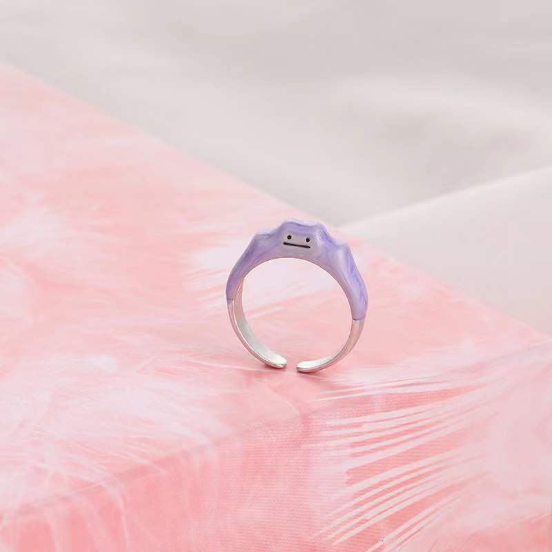 Harper's Creative Skeleton Ring: Rock Vintage with Trend Punk Style