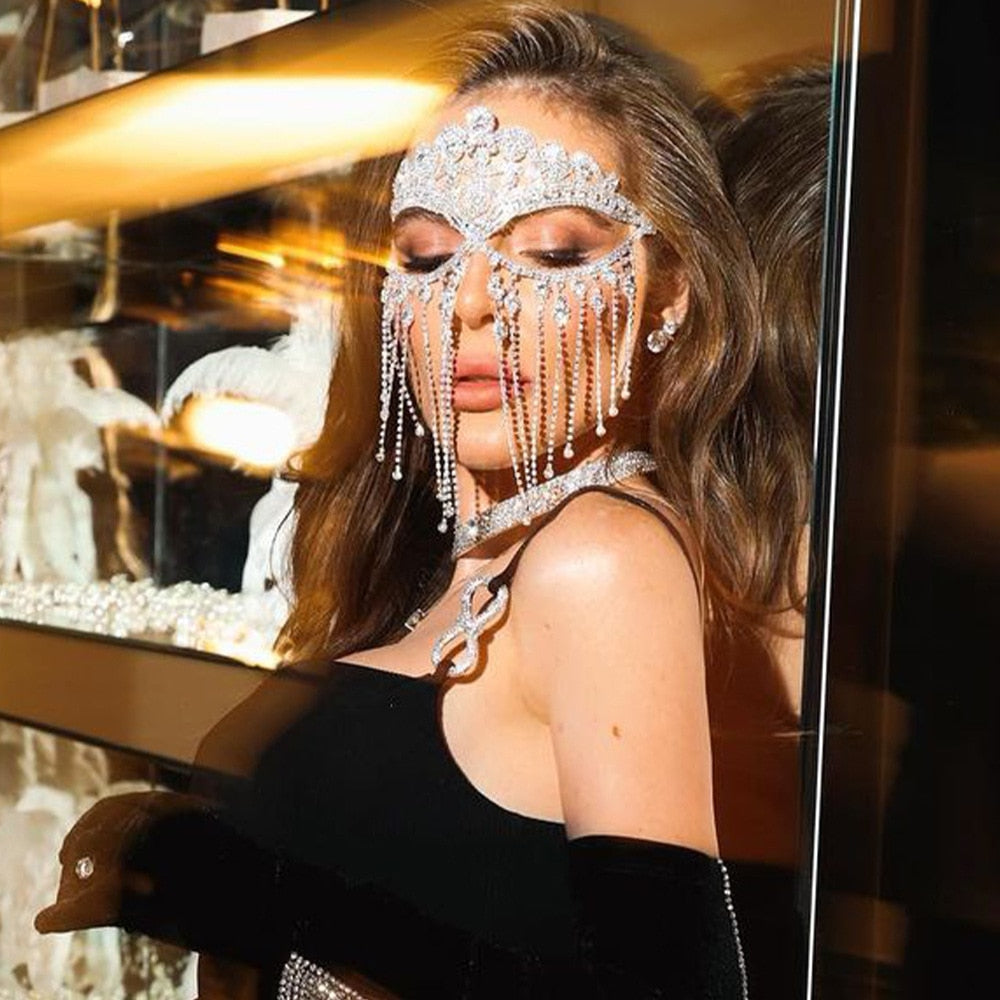 Belladonna Rhinestone Chain Veil Mask