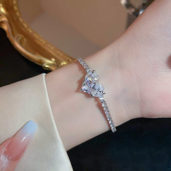 Rhinestones Adjustable Plated Love Heart Bracelet