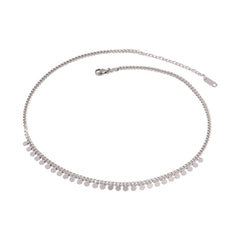 Round Geometric Pendant Necklace Choker