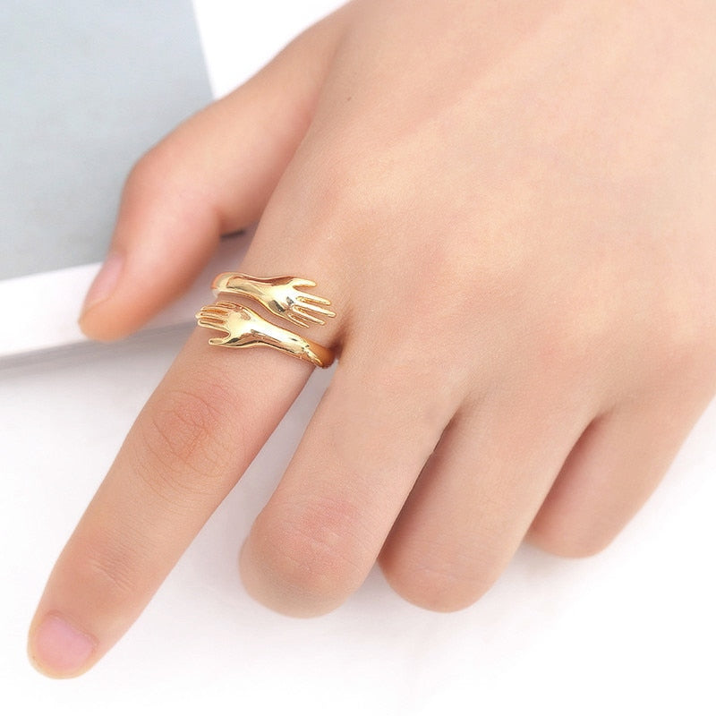 Harper's Creative Skeleton Ring: Rock Vintage with Trend Punk Style