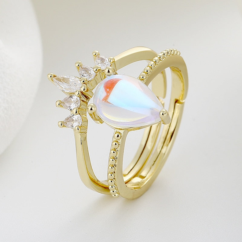 Bella's Zircon Hug Rings: A Perfect Gift for the Perfect Hug
