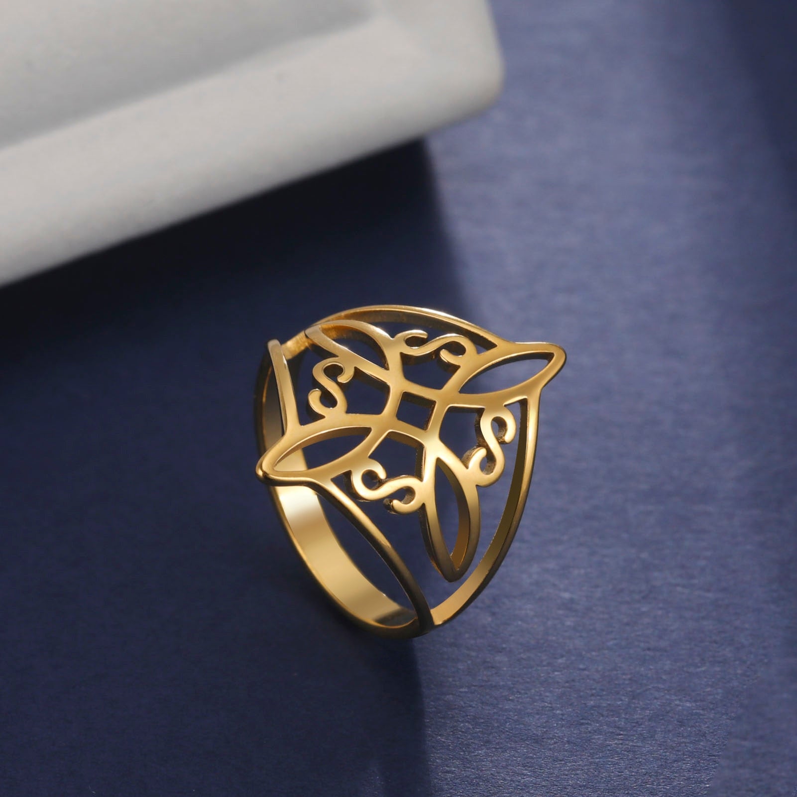 Witch Knot Stainless Steel Ring Wiccan Cross Celtics Knot Women Rings Witchcraft Good Luck Protection Amulet New Year 2023 Gifts Secondary image