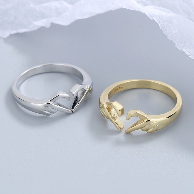 Amelia's Love Connection: Romantic Heart Double Gesture Rings