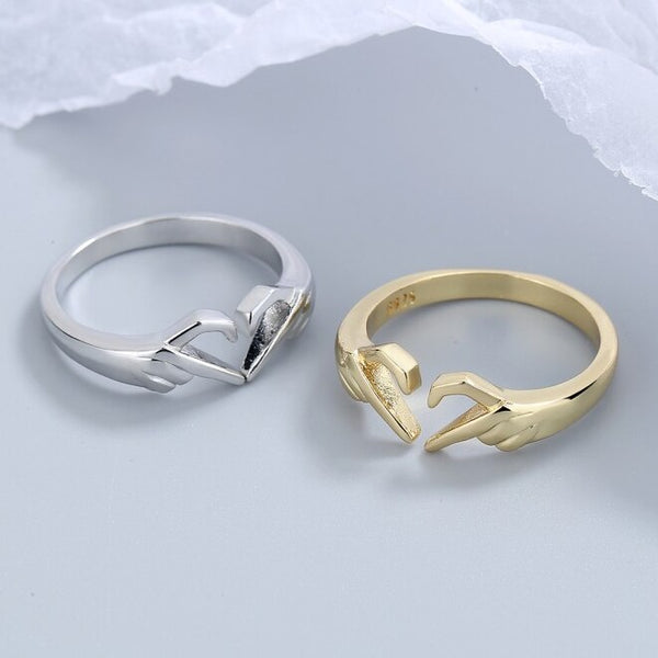Amelia's Love Connection: Romantic Heart Double Gesture Rings