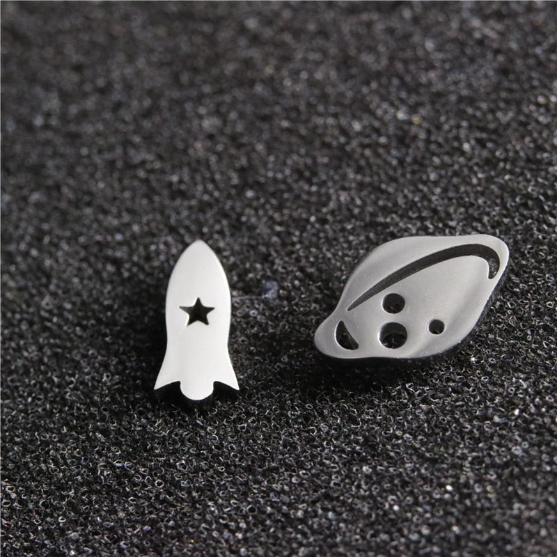 2023 Stainless Steel Earrings Geometric Women Men Hip hop Black Star Ghost Spike Stud Earring Fashion Jewelry Best Gift пирсинг Secondary image