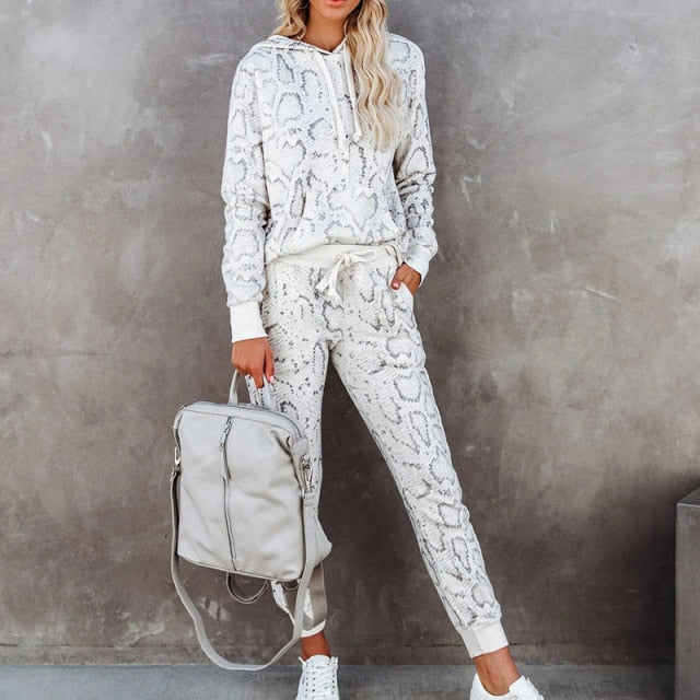 Hooded Tops Pocket Pants Suit Snake skin